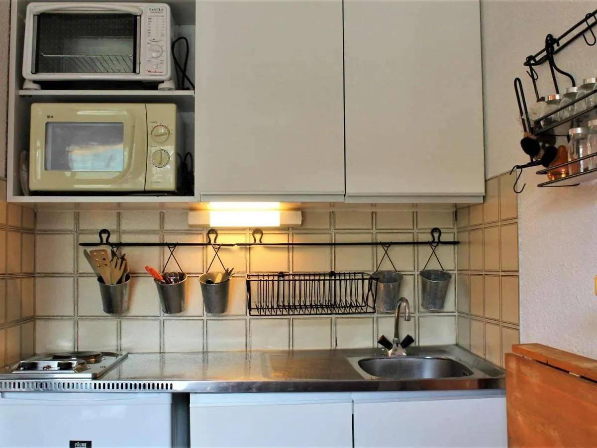Studio Cosy Pour 4 Au Centre De Risoul, Proche Commerces Et Pistes - Fr-1-330-550 Apartment