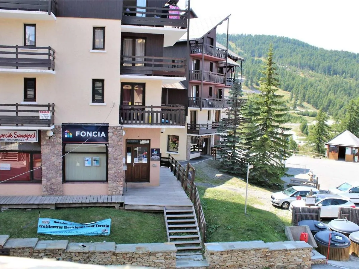 Apartment Studio Cosy Pour 4 Au Centre De Risoul, Proche Commerces Et Pistes - Fr-1-330-550